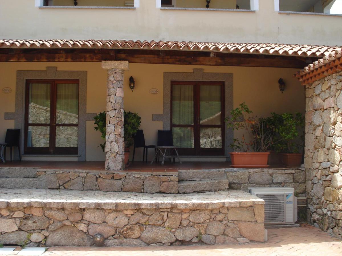 Hotel Valkarana Country Relais (Adults Only) Sant'Antonio di Gallura Eksteriør billede