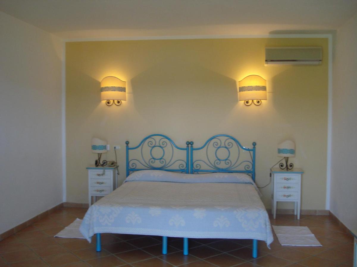 Hotel Valkarana Country Relais (Adults Only) Sant'Antonio di Gallura Eksteriør billede