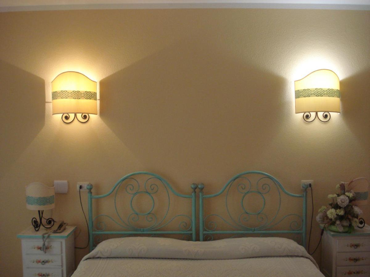 Hotel Valkarana Country Relais (Adults Only) Sant'Antonio di Gallura Eksteriør billede