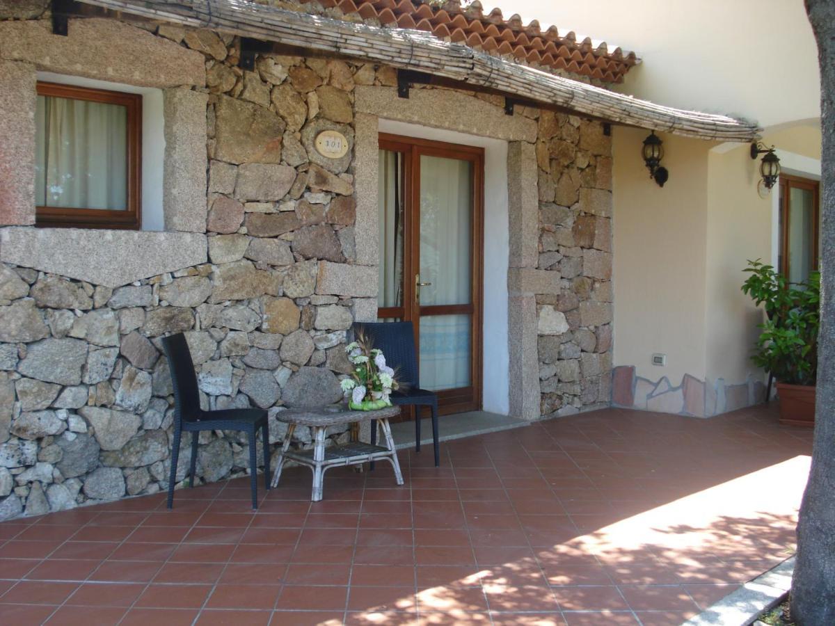 Hotel Valkarana Country Relais (Adults Only) Sant'Antonio di Gallura Eksteriør billede