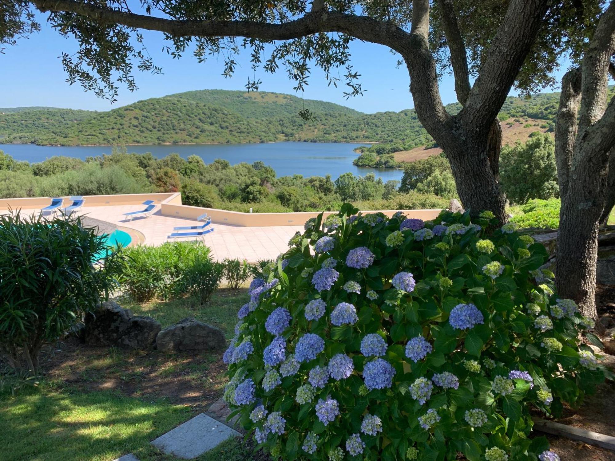 Hotel Valkarana Country Relais (Adults Only) Sant'Antonio di Gallura Eksteriør billede